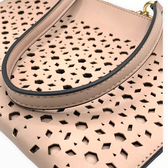 KATE & ALEX CUFFARO Envelope Crossbody - Picture 5 of 8